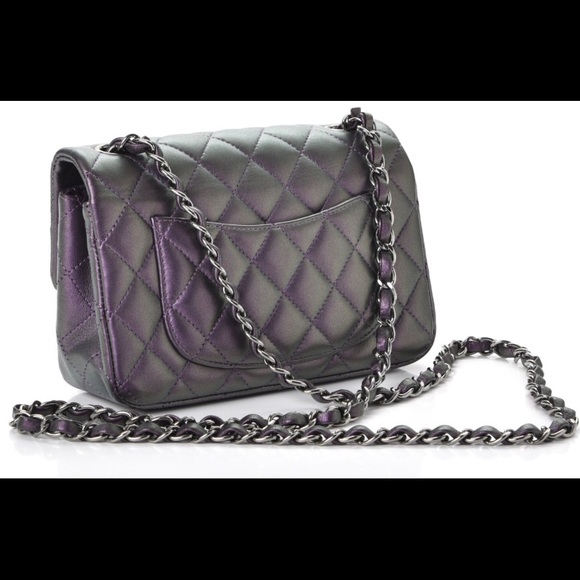 •••SOLD••••2017 CHANEL Mini Iridescent Purple - Picture 2 of 8